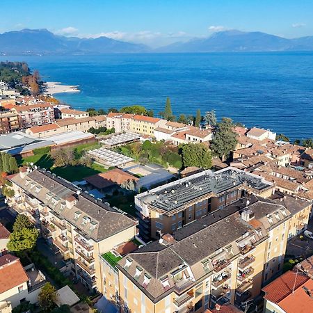 Desenzanoloft Official Partner Marriott Homes & Villas -Ciao Lago Family Apartment Ντεζεντσάνο ντελ Γκάρντα Εξωτερικό φωτογραφία
