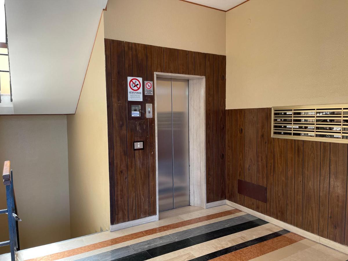 Desenzanoloft Official Partner Marriott Homes & Villas -Ciao Lago Family Apartment Ντεζεντσάνο ντελ Γκάρντα Εξωτερικό φωτογραφία