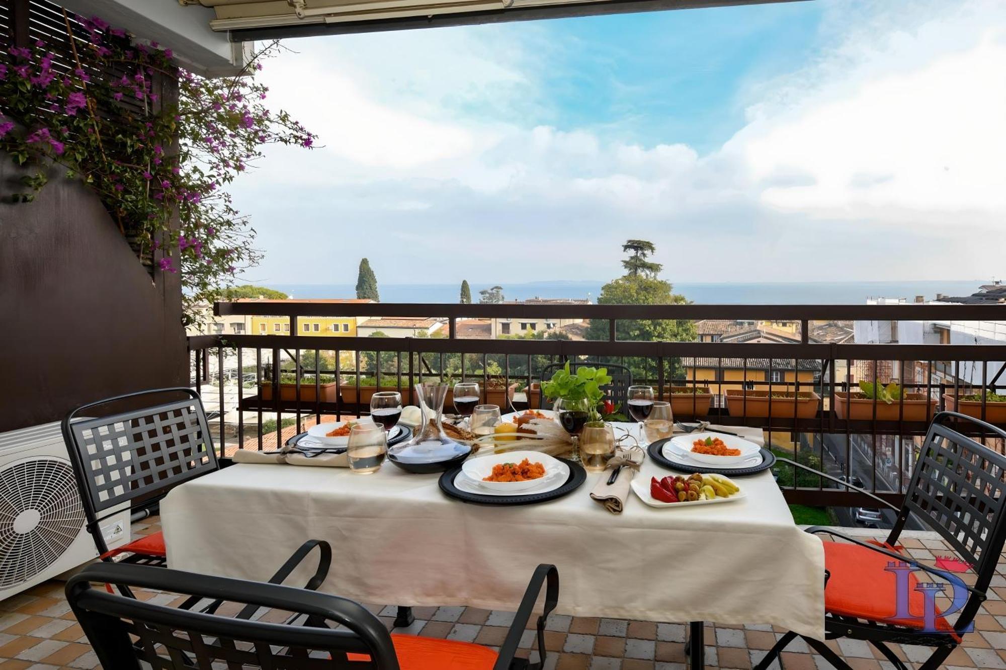 Desenzanoloft Official Partner Marriott Homes & Villas -Ciao Lago Family Apartment Ντεζεντσάνο ντελ Γκάρντα Εξωτερικό φωτογραφία